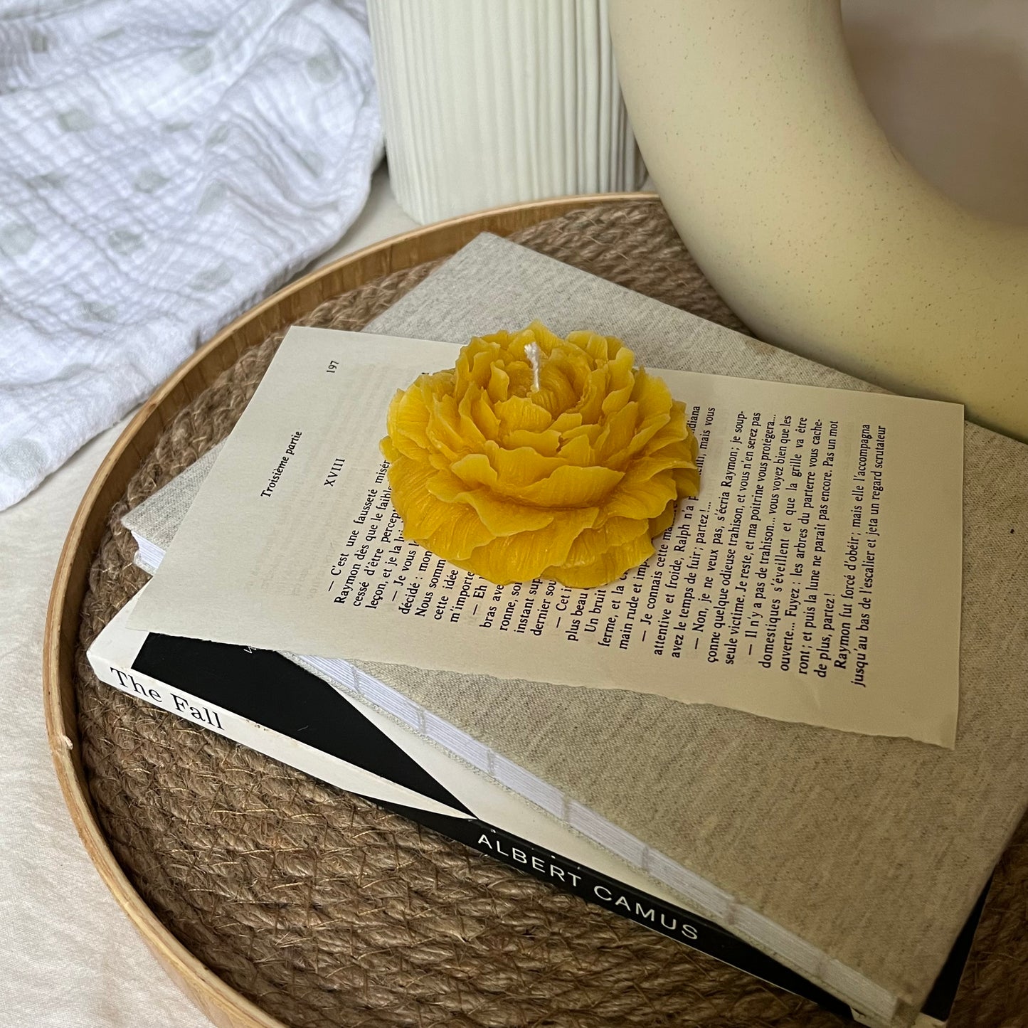 Peony candle