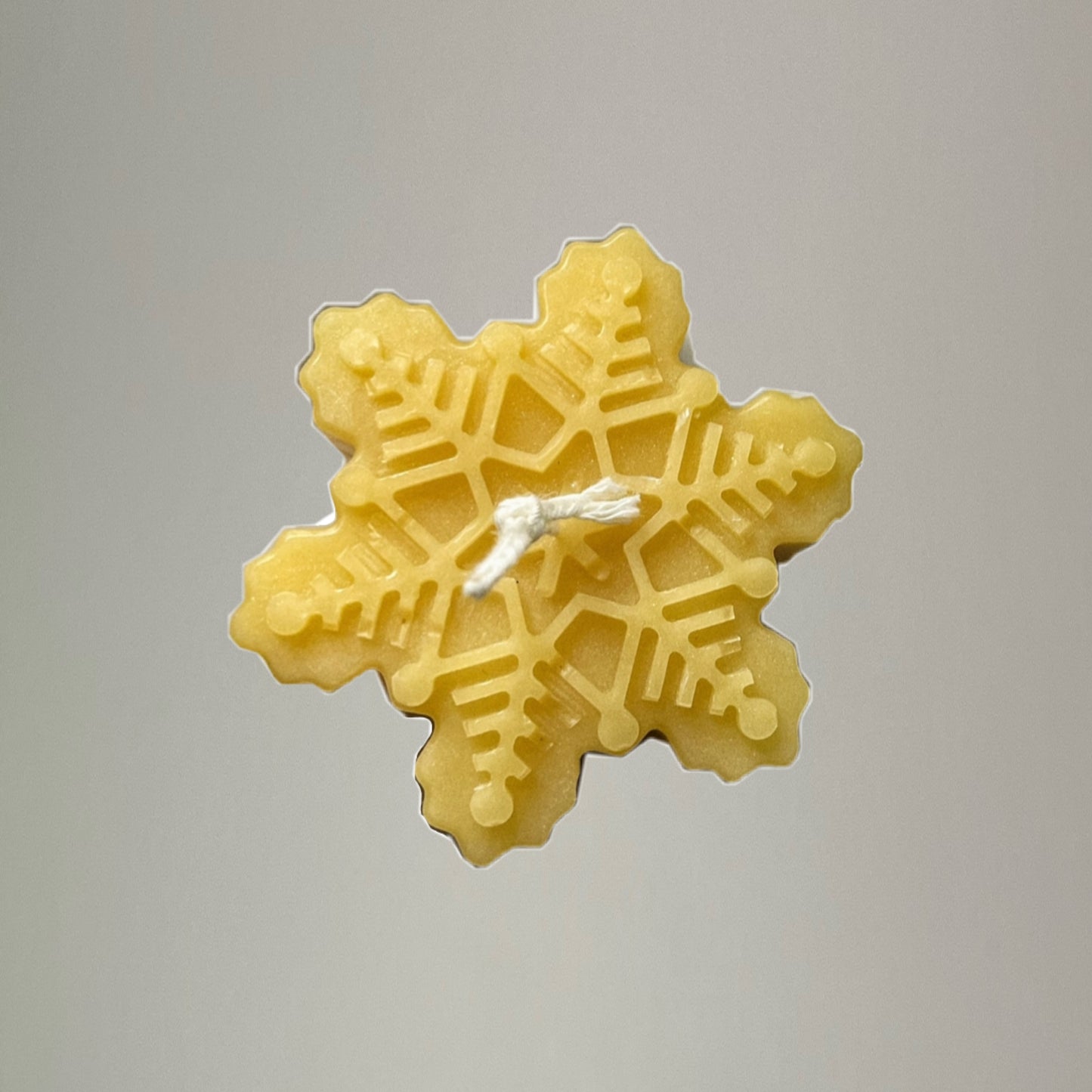 Snowflake candle