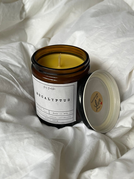 Eucalyptus candle 8 oz