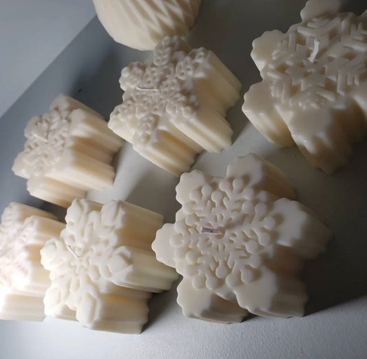 Snowflake candle set